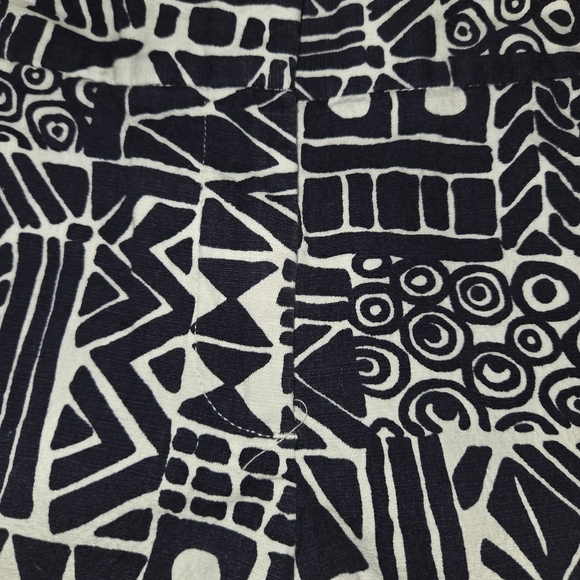 Geometric J Crew  Black and White Women Shorts - Picture 3 of 5